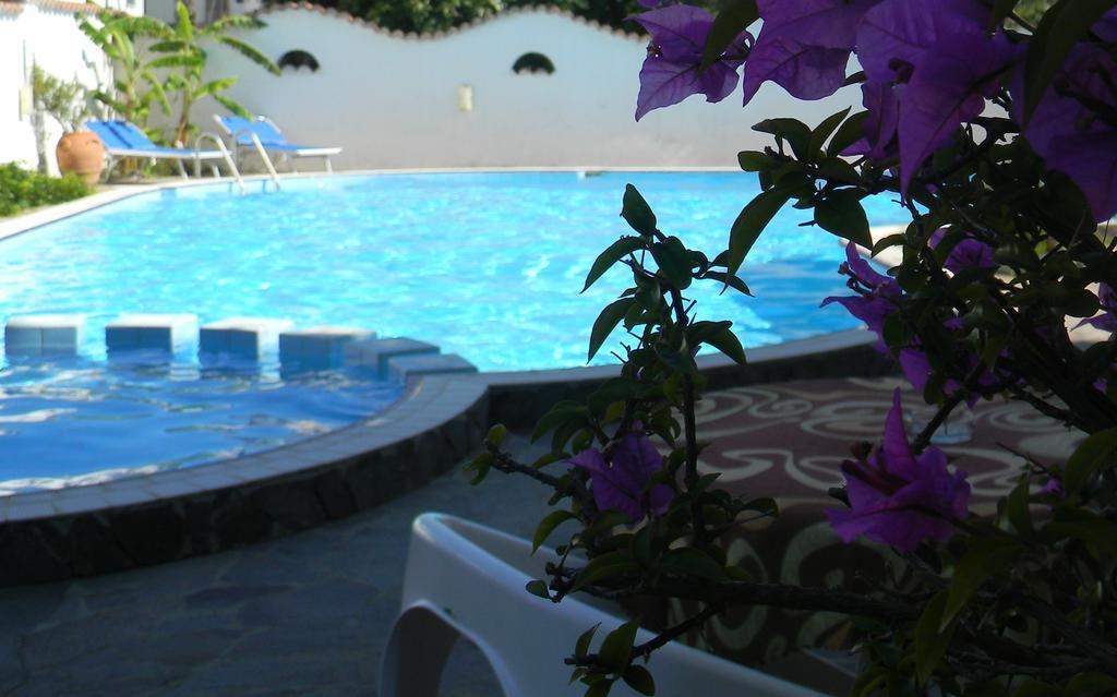 Hotel Punta Faro Капо-Ватикано Экстерьер фото