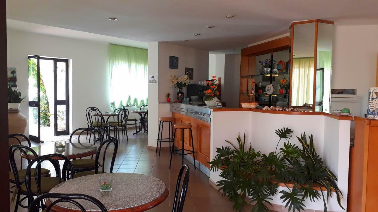 Hotel Punta Faro Капо-Ватикано Экстерьер фото